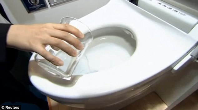 Smart Toilet Than Can Analyse Your PEE And An App That Detects
