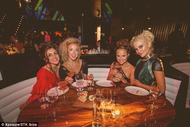 Pixie Lott Enjoys A Girls Night Out On Ibiza Trip Daily Mail Online